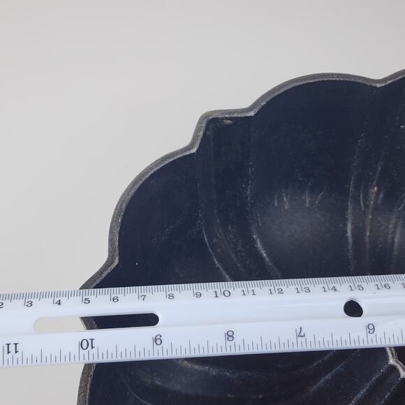 Vintage Northland Aluminum Minnesota USA Cooking Form Cast Iron Bundt Cake Pan - Picture 6 of 6